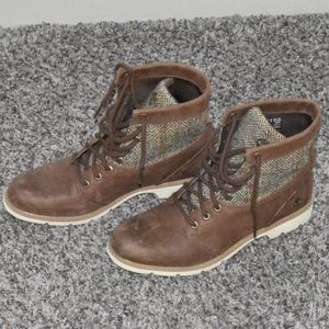 Women's Boots